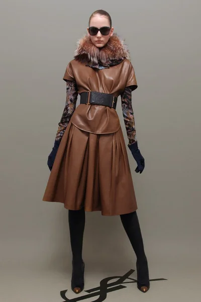 Look 18